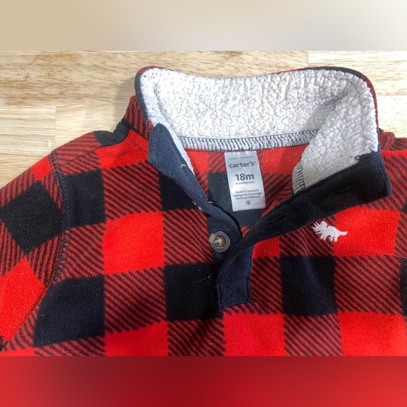 Carters 18m Fleece pullover - Picture 2 of 2